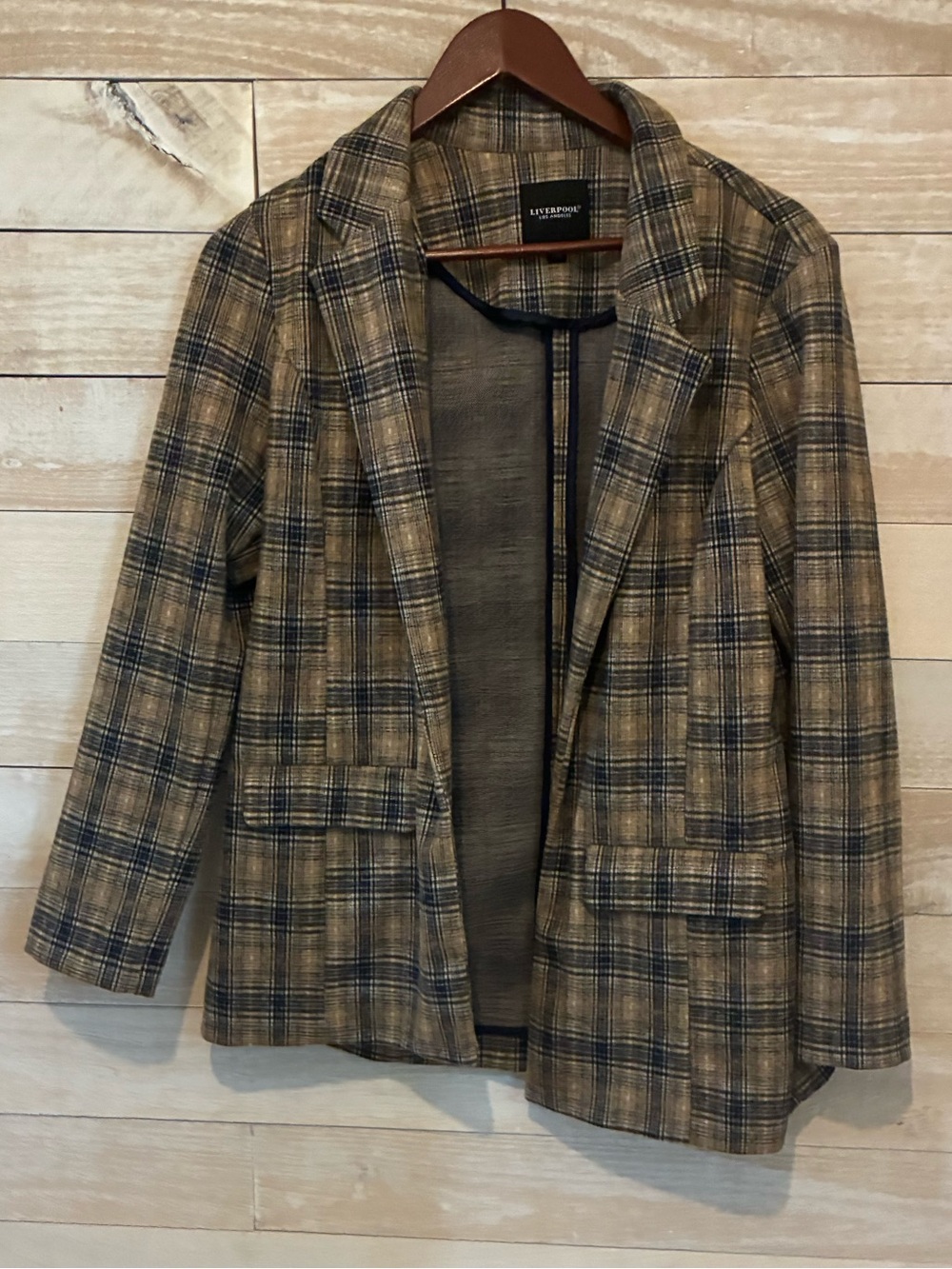 Liverpool Plaid Open-Front Blazer in Brown and Navy Size Small